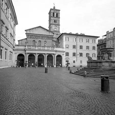 La Casa Di Emma A Trastevere