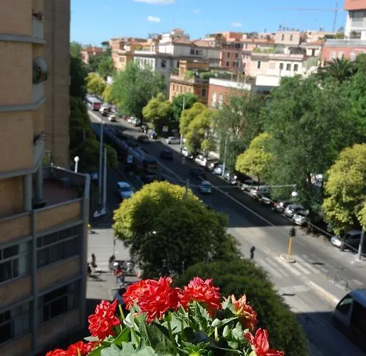 La Casa Di Emma A Trastevere Rome